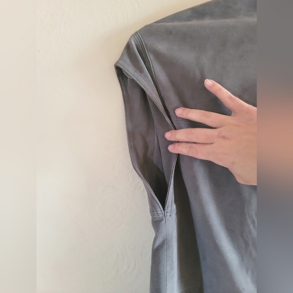 Vince, Cap Sleeve Nubuck Genuine Suede Leather‎ Vest , Size Small - Picture 7 of 13